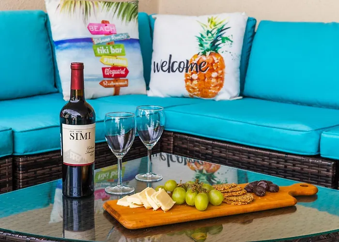 Country Calling Weekend Ocean Block Sleeps 6
