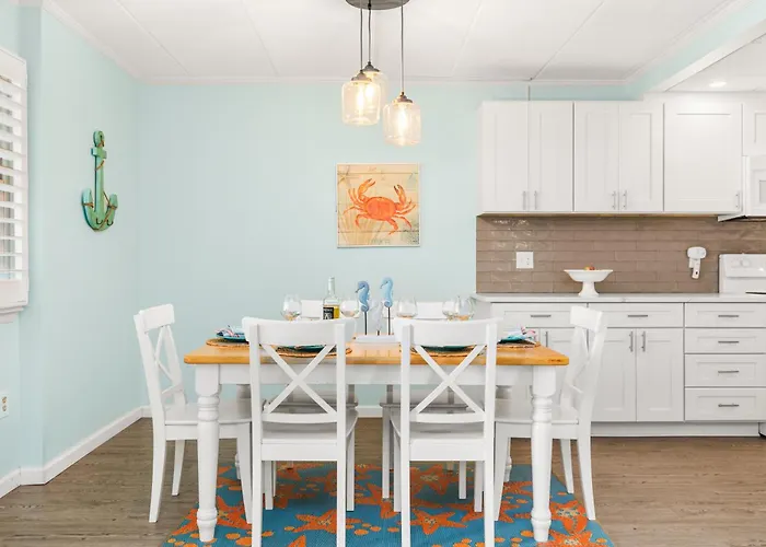 Country Calling Weekend Ocean Block Sleeps 6 *